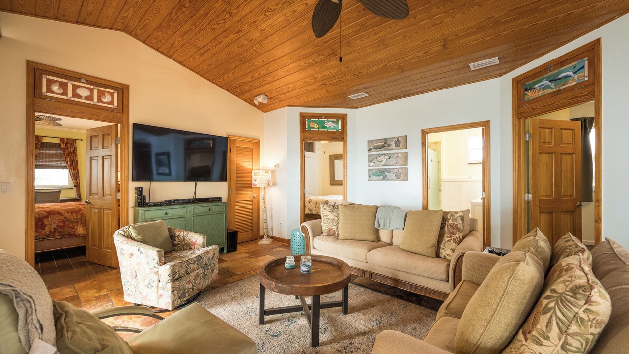 Photo of Livingroom in Cudjoe Key