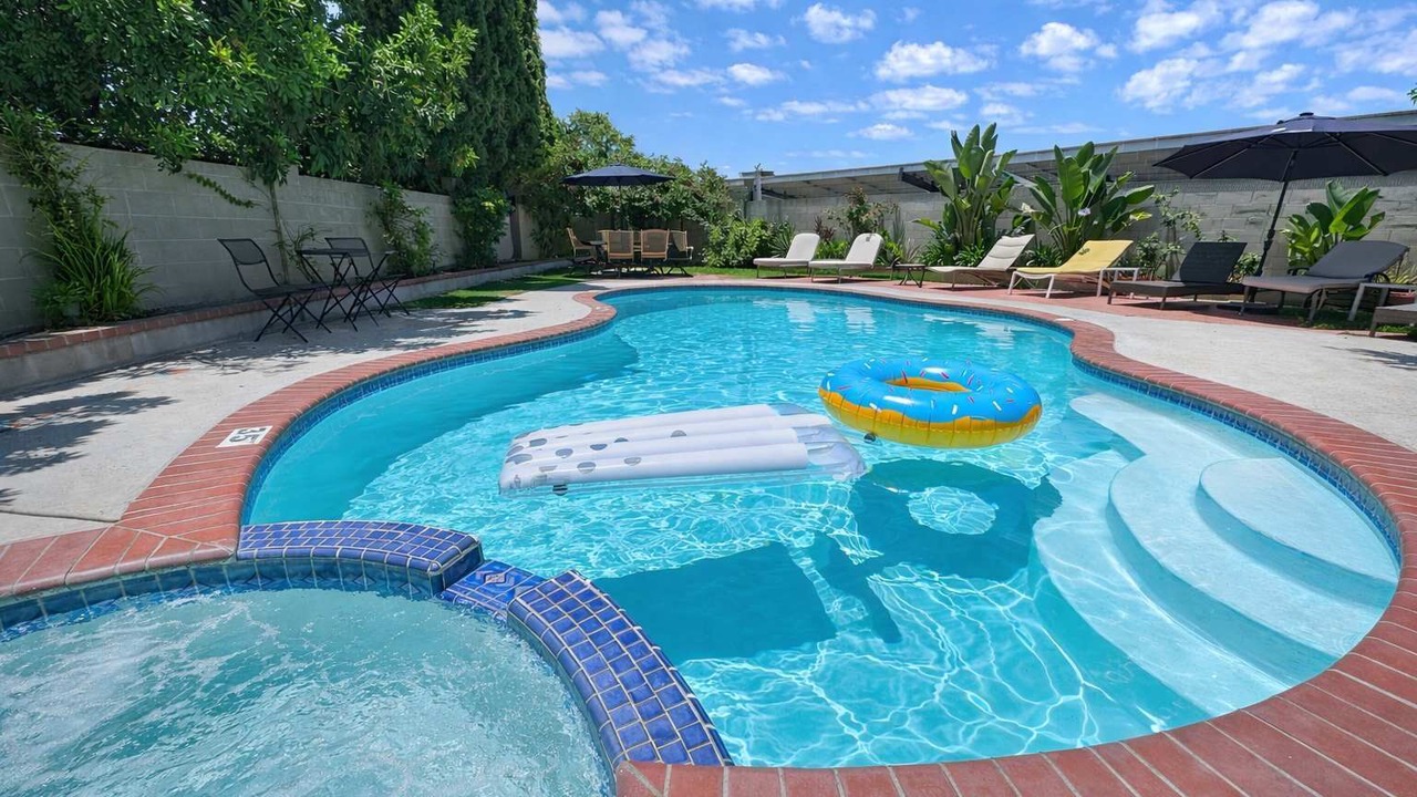 Photo of Outdoor in Hermosa Village