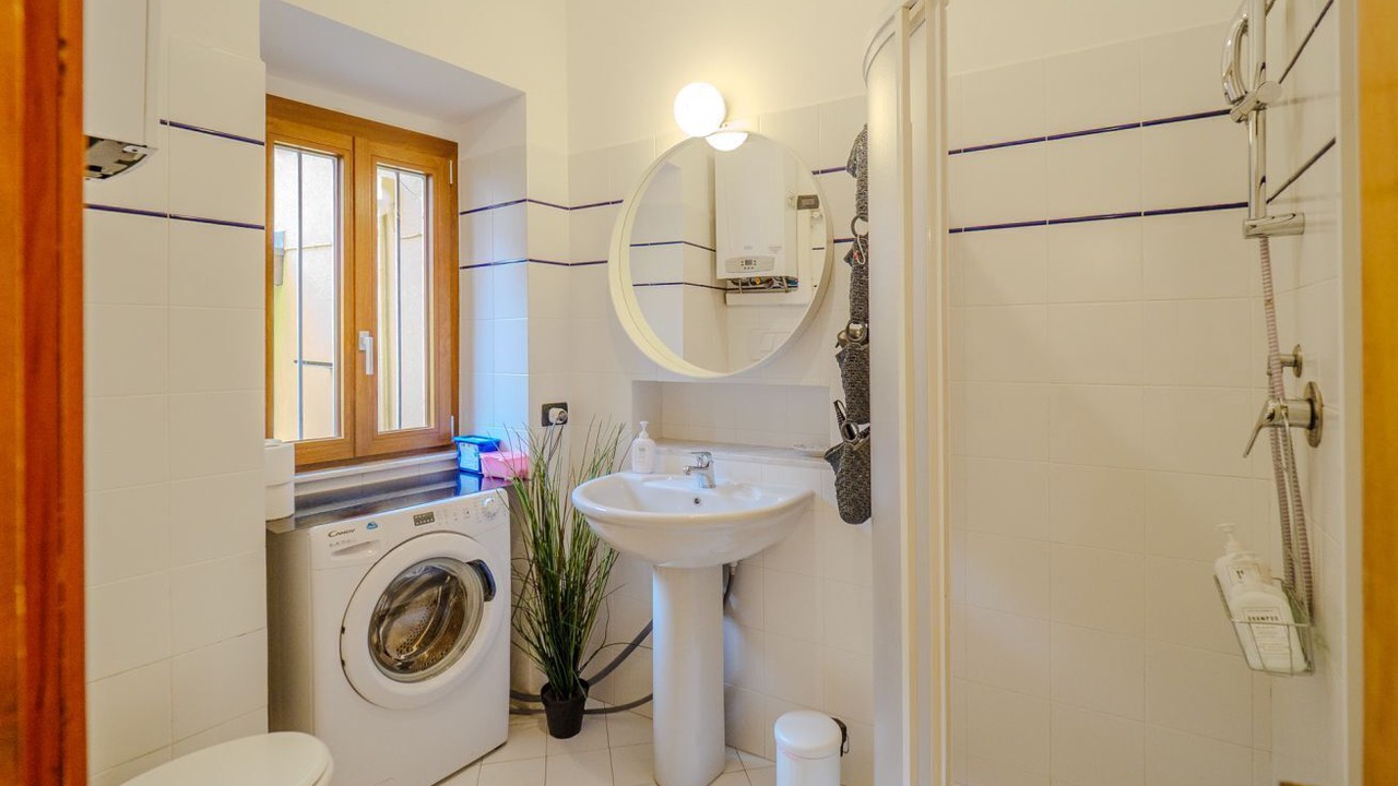 Photo of Bathroom in Manarola