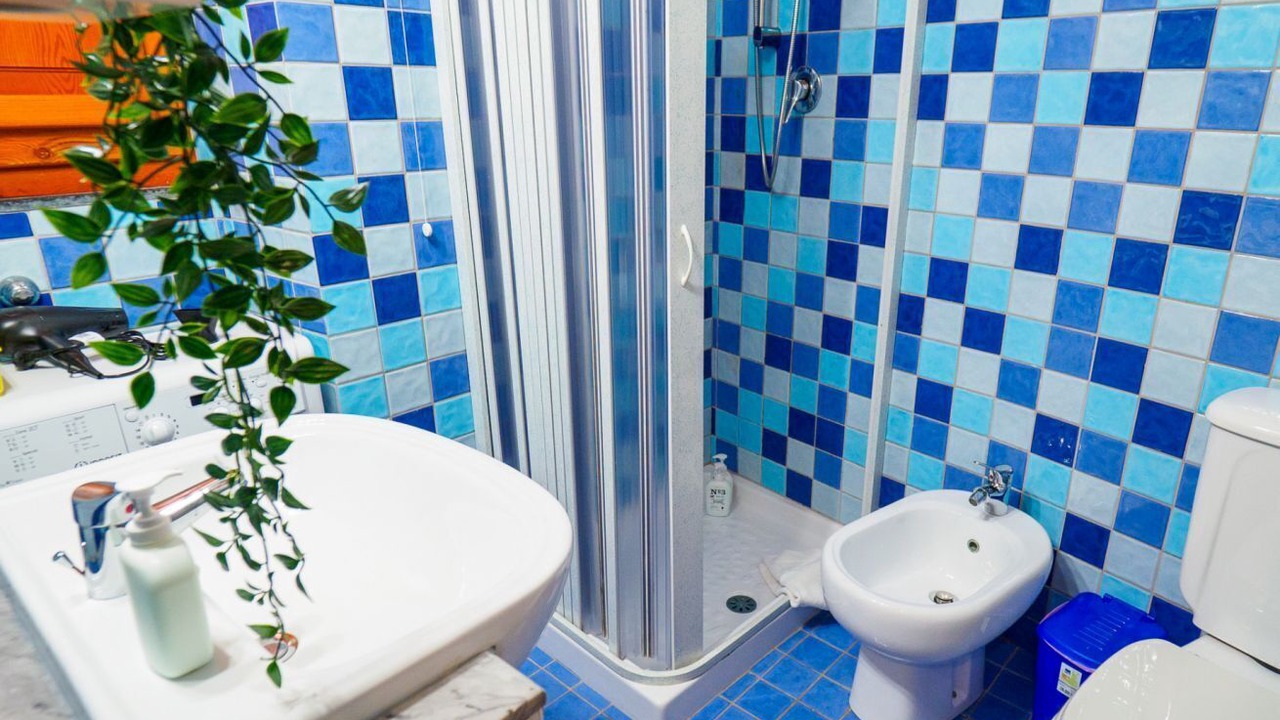 Photo of Bathroom in Vernazza