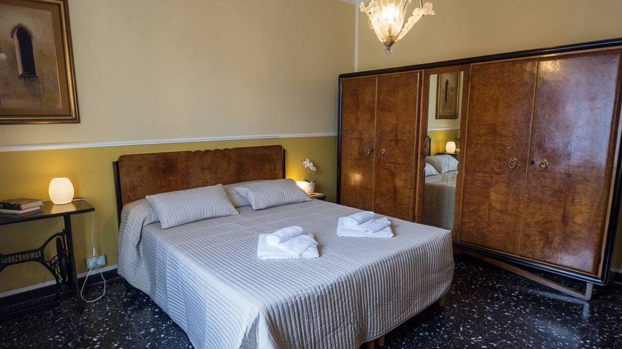 Photo of Bedroom in Vernazza