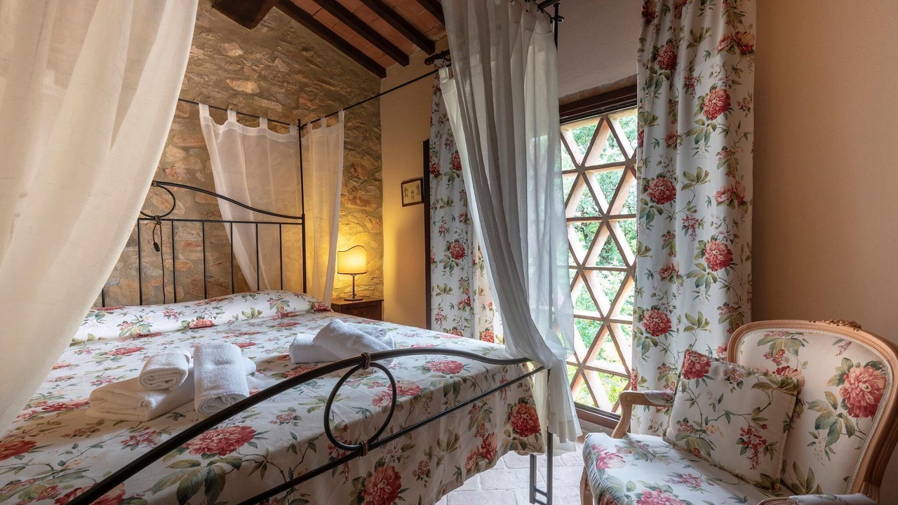 Photo of Bedroom in Simignano