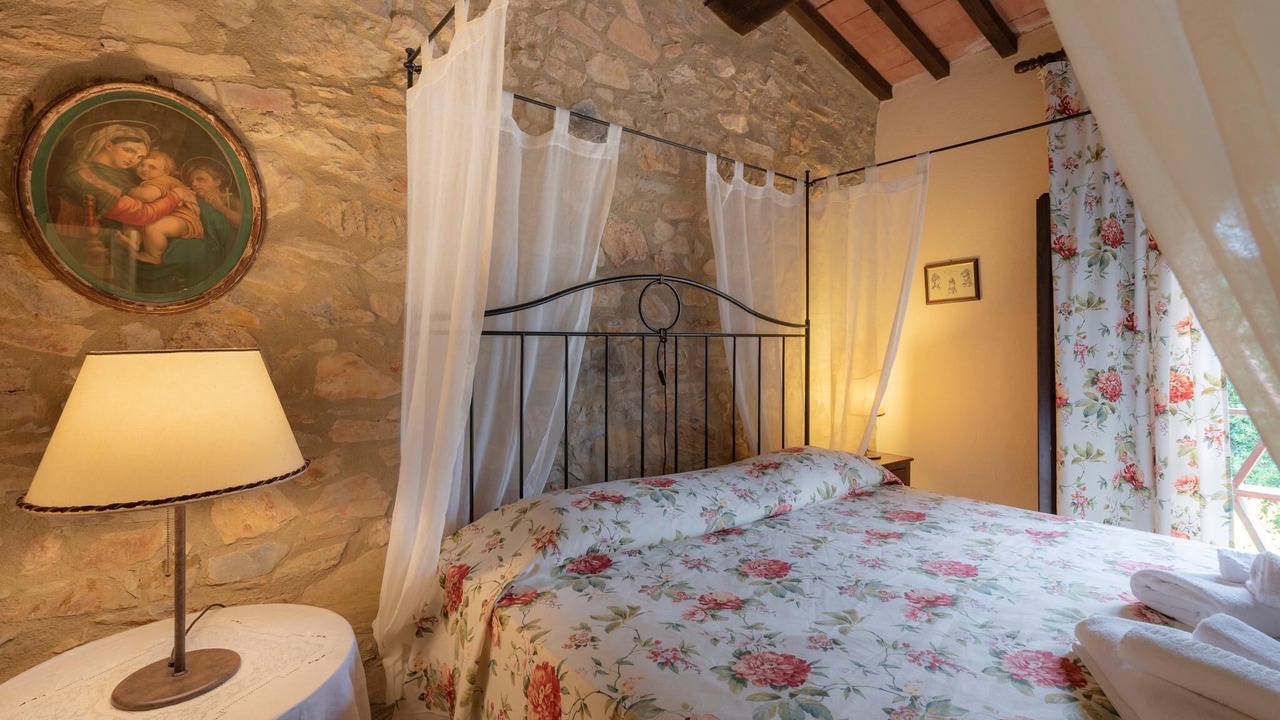 Photo of Bedroom in Simignano
