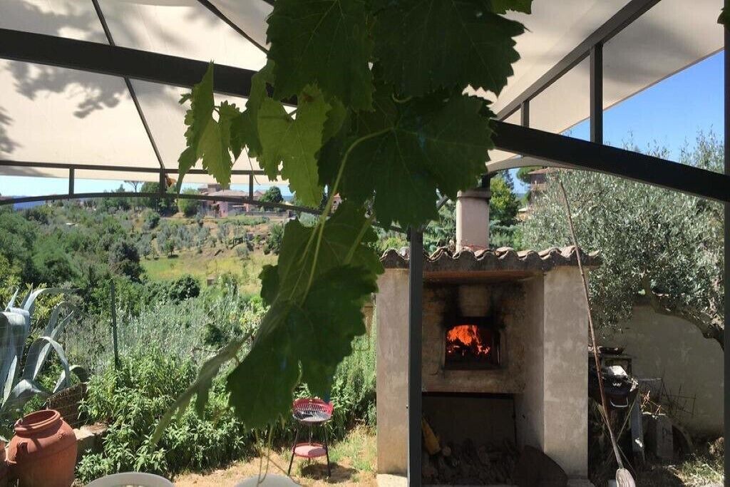 Photo of Outdoor in Ficulle