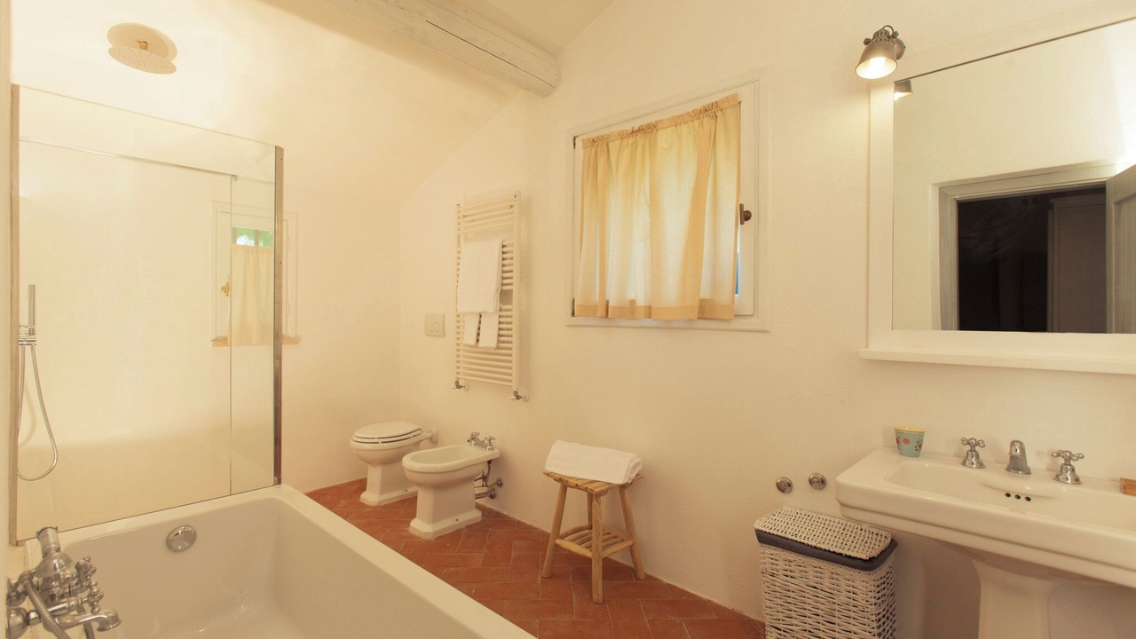 Photo of Bathroom in Capalbio