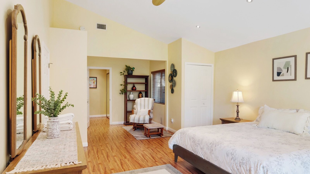 Photo of Bedroom in El Camino Village