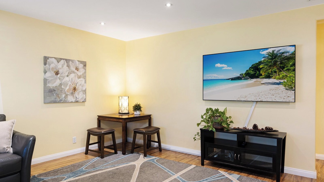 Photo of Livingroom in El Camino Village