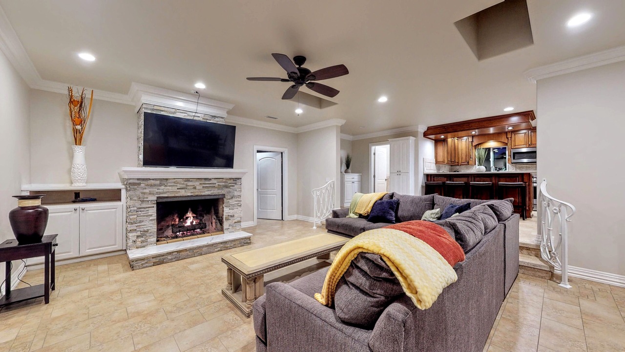 Photo of Livingroom in Wrigley