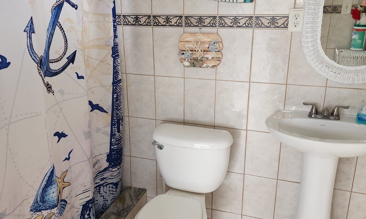 Photo of Bathroom in Key Largo
