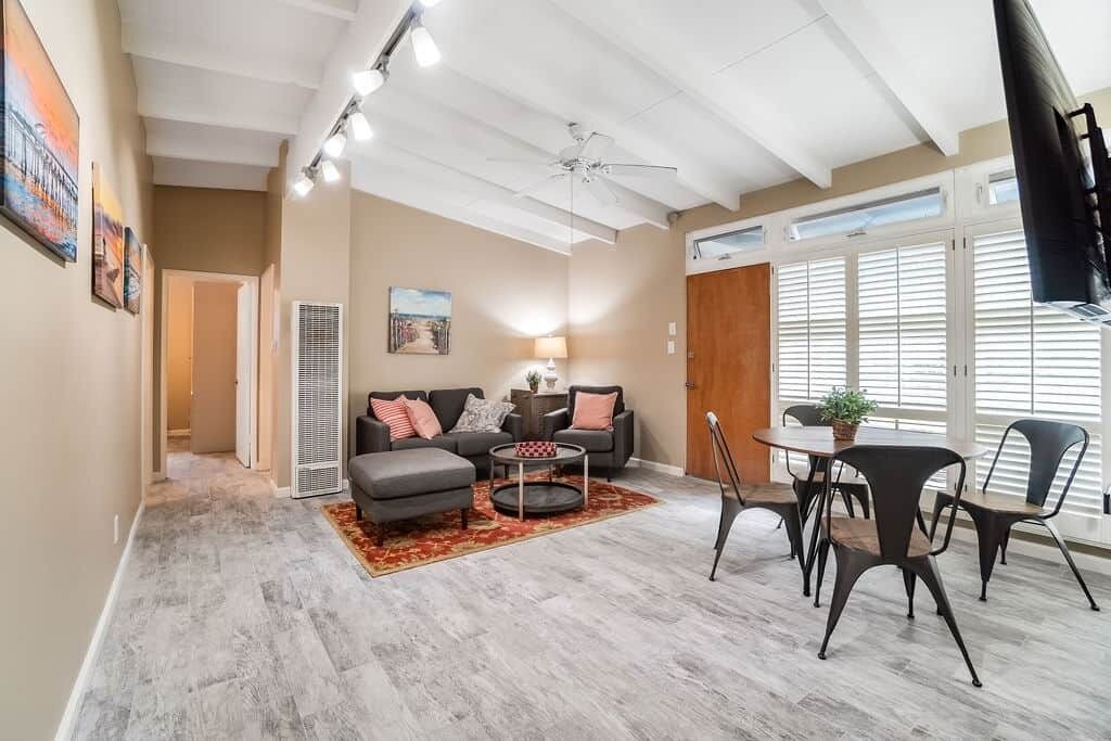 Photo of Livingroom in South Redondo