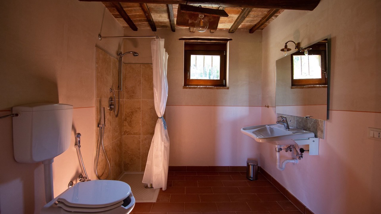 Photo of Bathroom in Castiglion Fiorentino