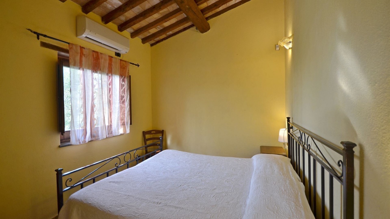 Photo of Bedroom in Lubriano
