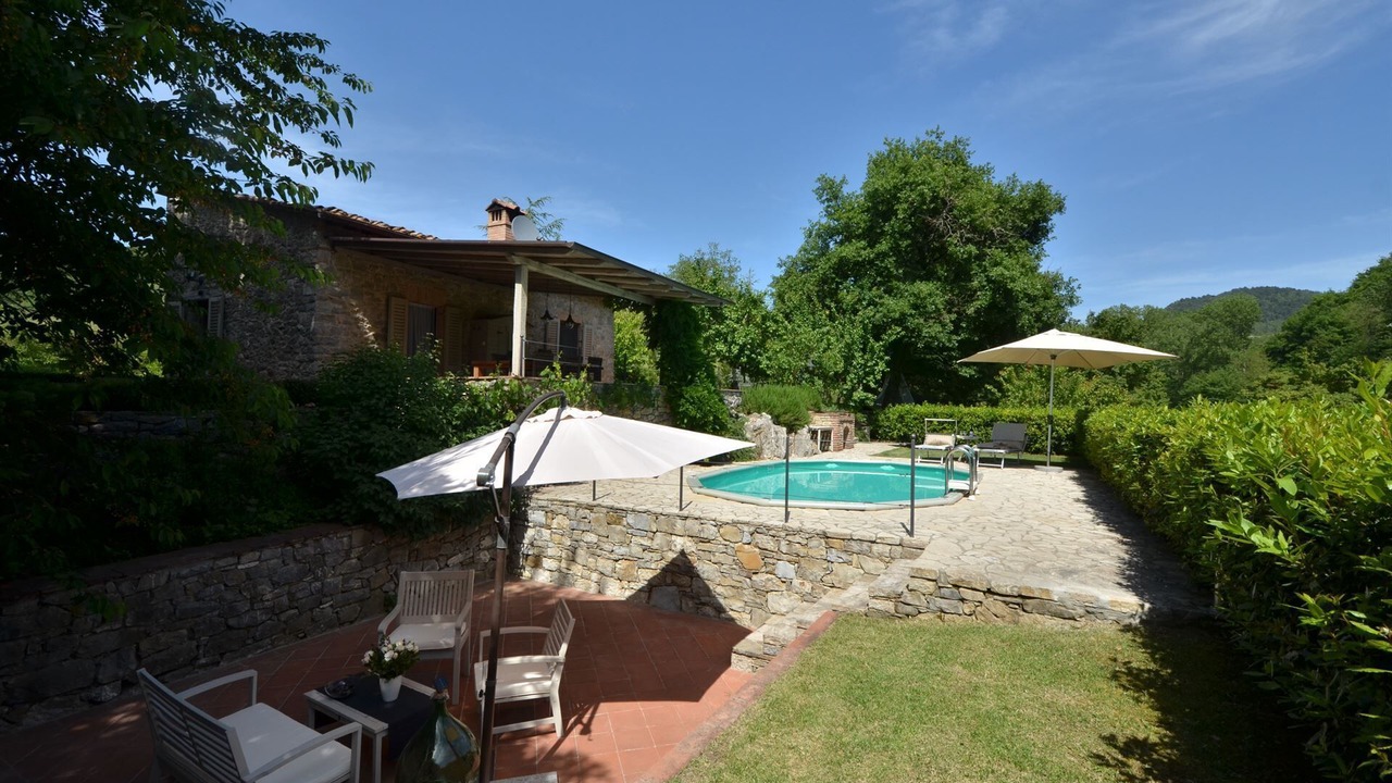 Photo of Patio Balcony in Gaiole in Chianti