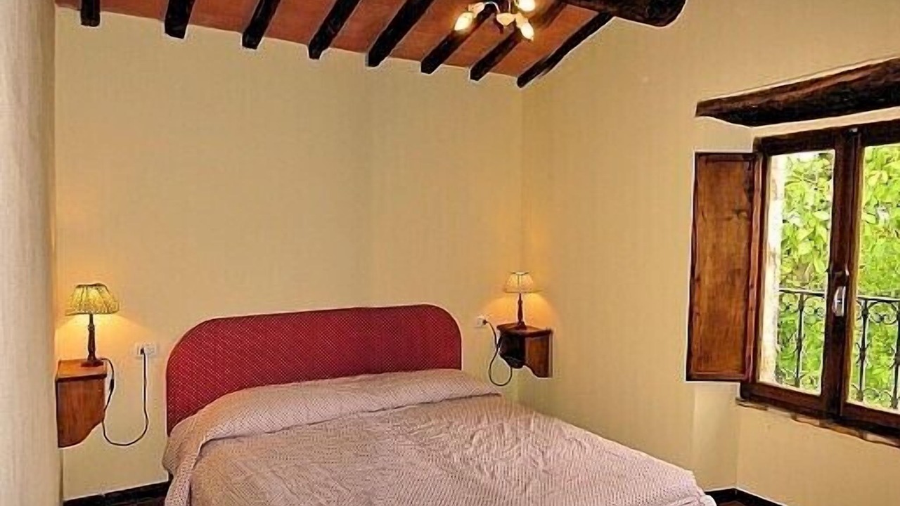 Photo of Bedroom in Montone