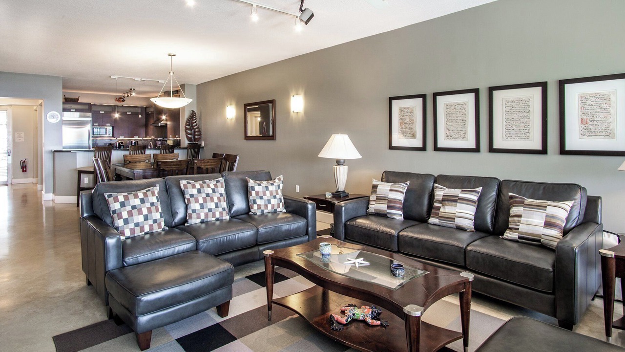 Photo of Livingroom in Rock Harbor