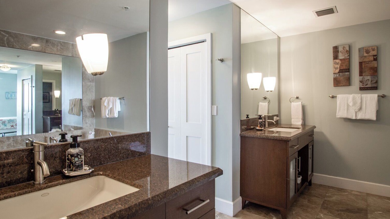Photo of Bathroom in Rock Harbor