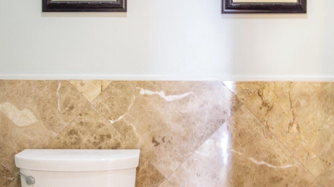 Photo of Bathroom in Rock Harbor