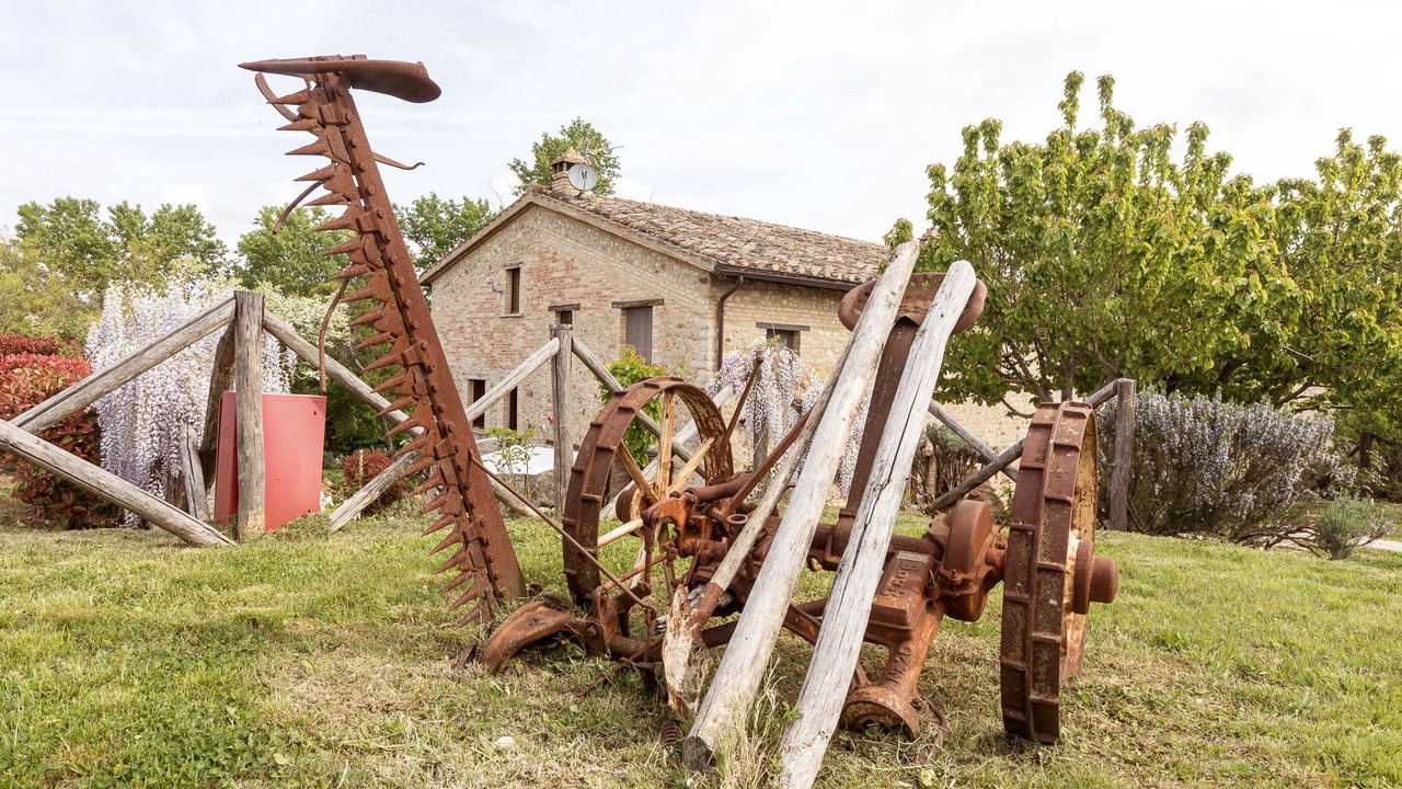 Photo of Outdoor in Montone