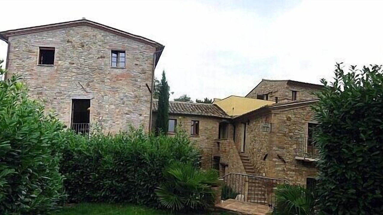 Photo of Outdoor in Montone
