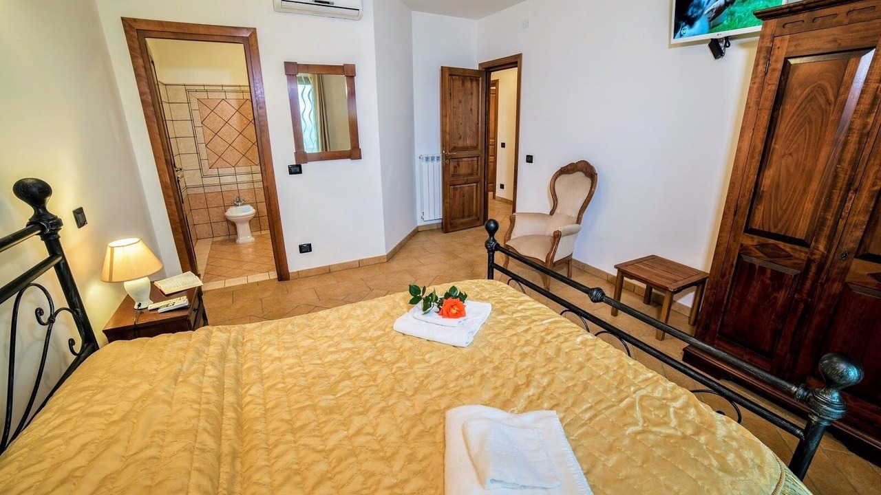 Photo of Bedroom in Montefiascone