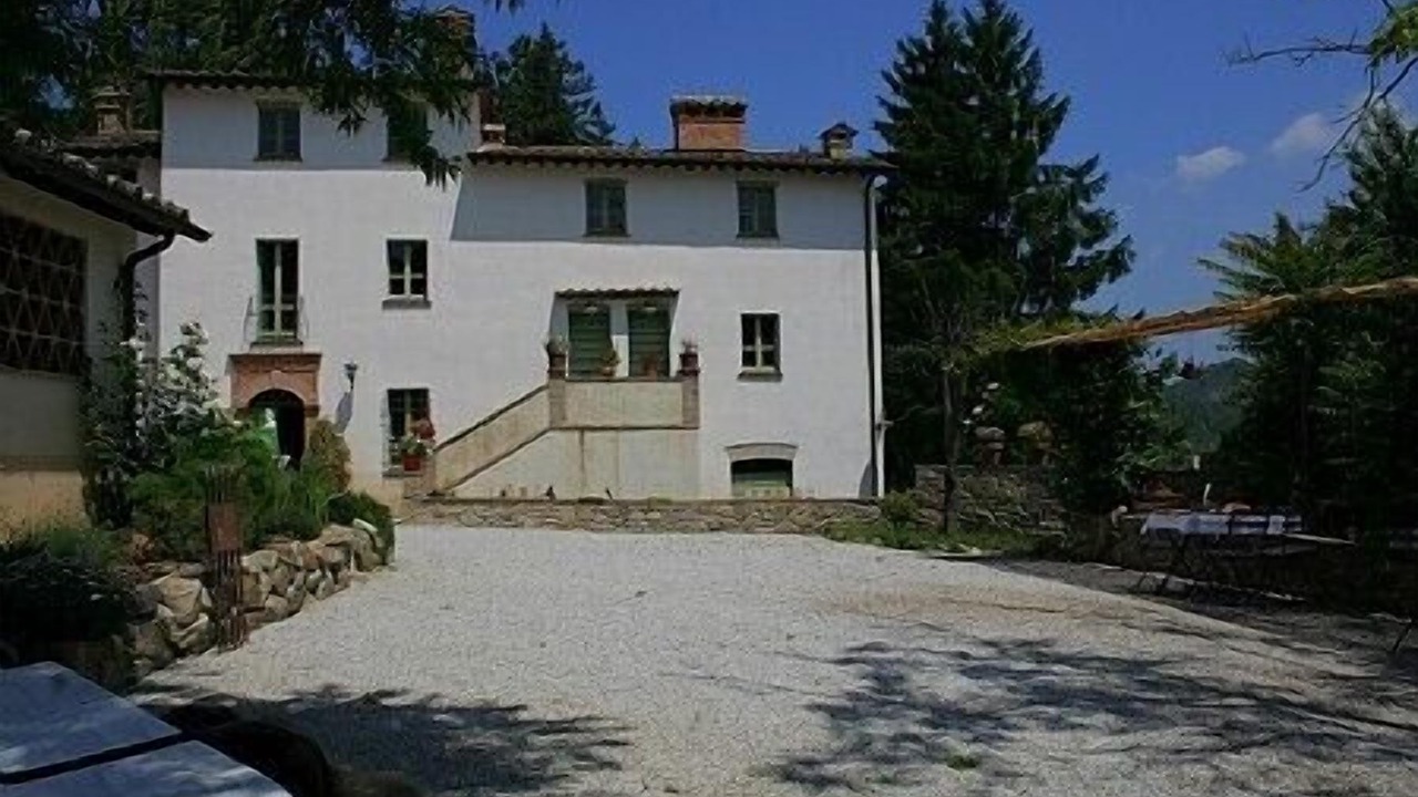 Photo of Outdoor in Montone