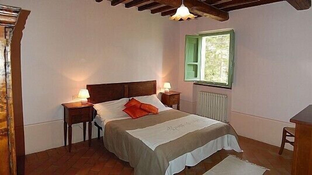 Photo of Bedroom in Montone