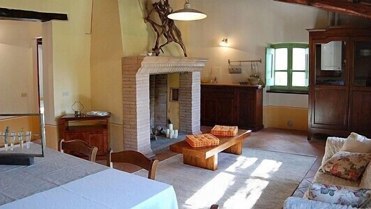 Photo of Livingroom in Montone