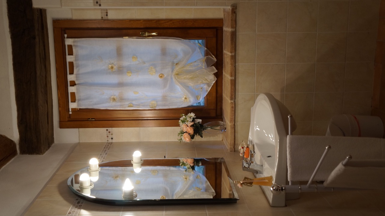 Photo of Bathroom in Parchiule