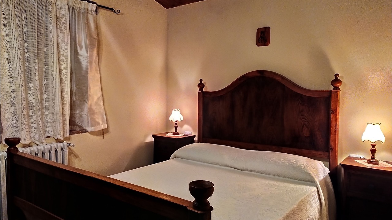 Photo of Bedroom in Parchiule
