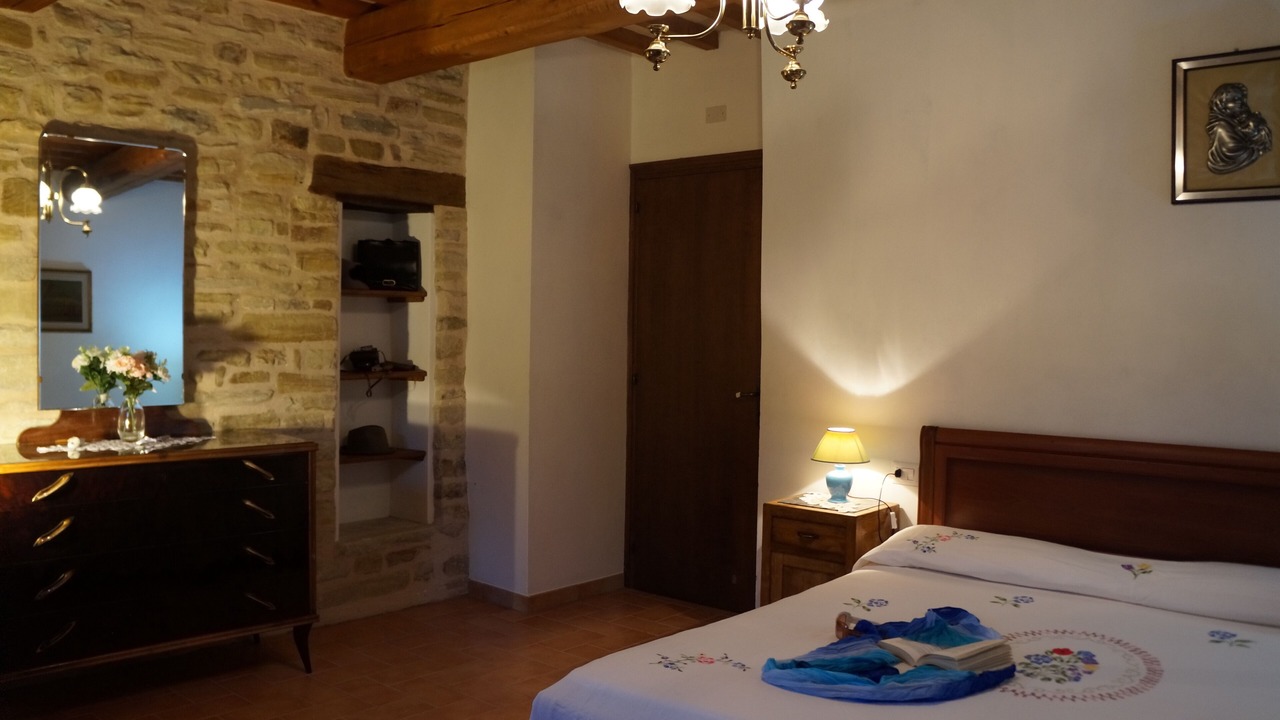 Photo of Bedroom in Parchiule