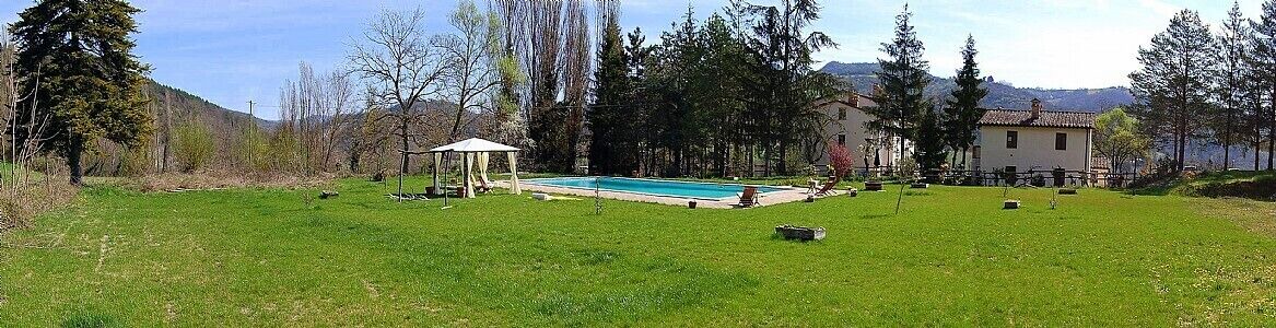 Photo of Outdoor in Montone