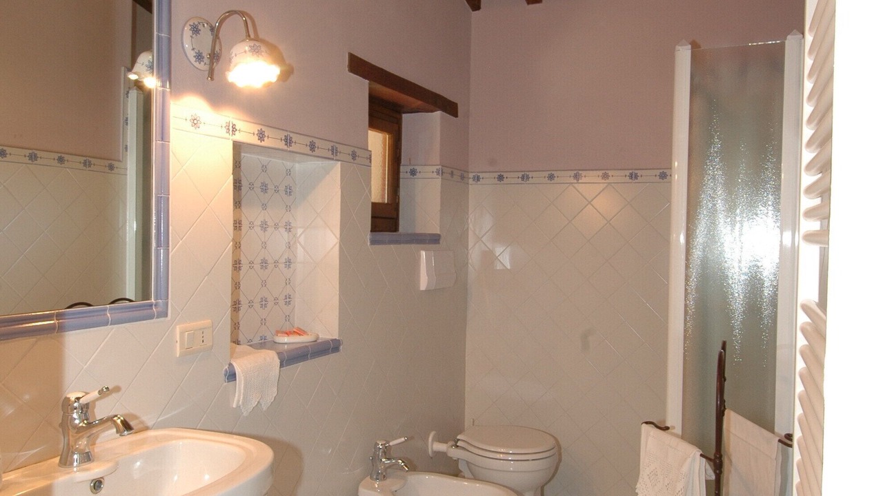 Photo of Bathroom in Montalla