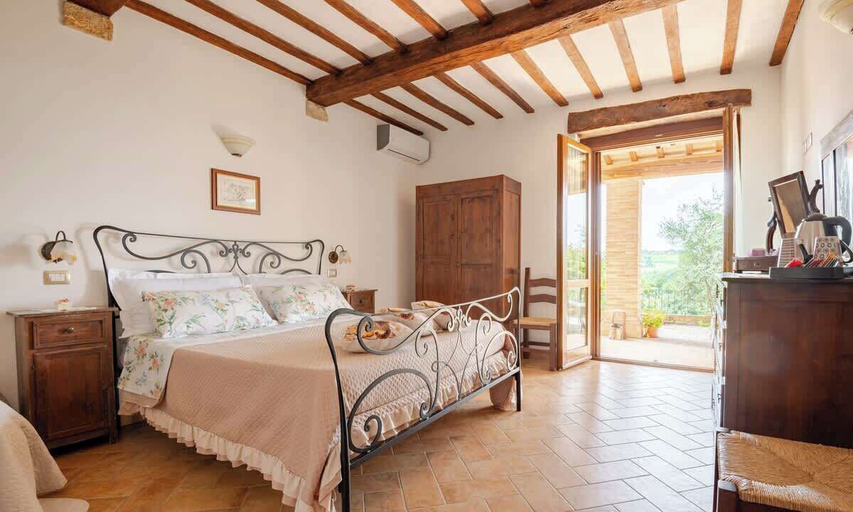 Photo of Bedroom in Fratta