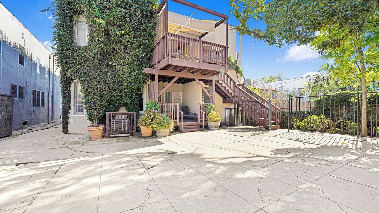 Photo of Outdoor in Larchmont