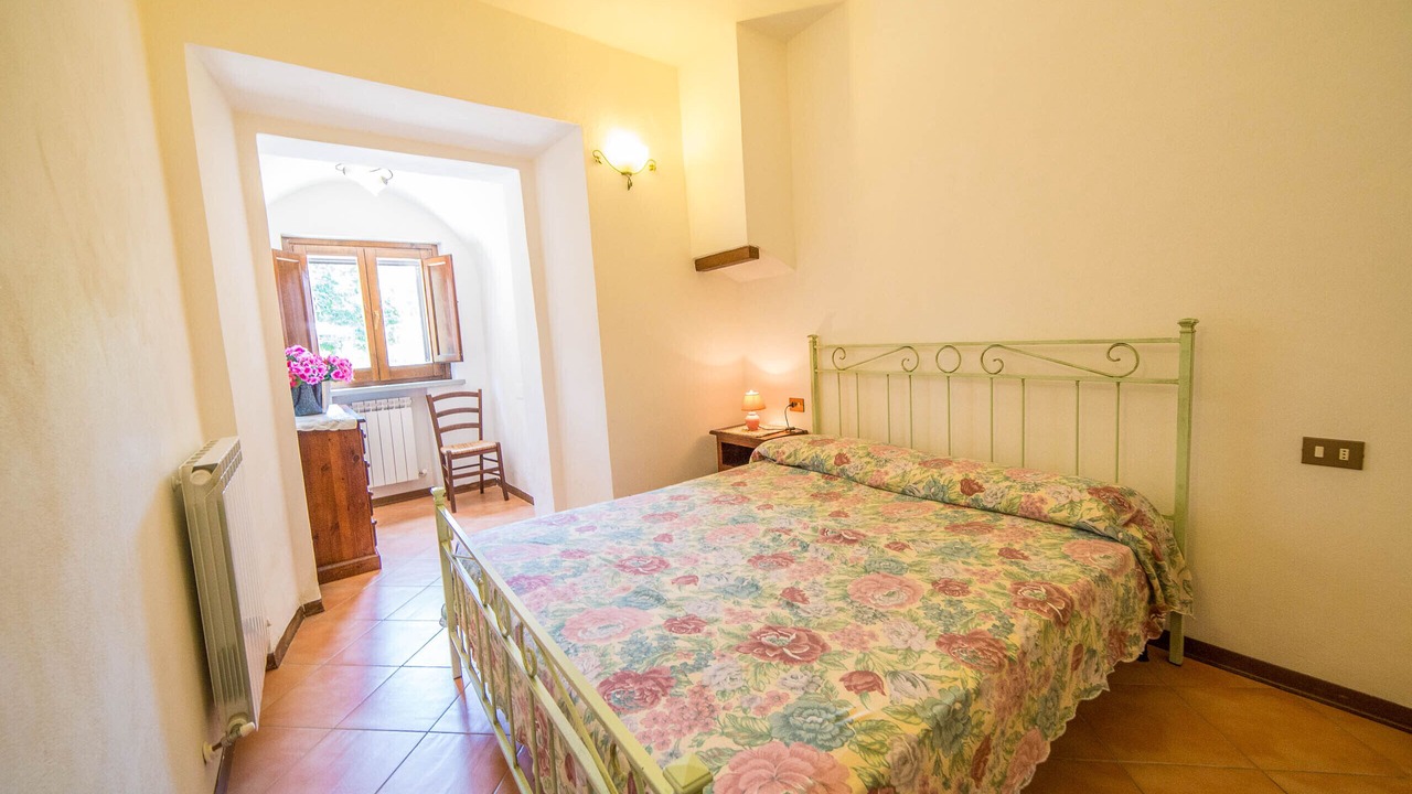 Photo of Bedroom in Passignano sul Trasimeno