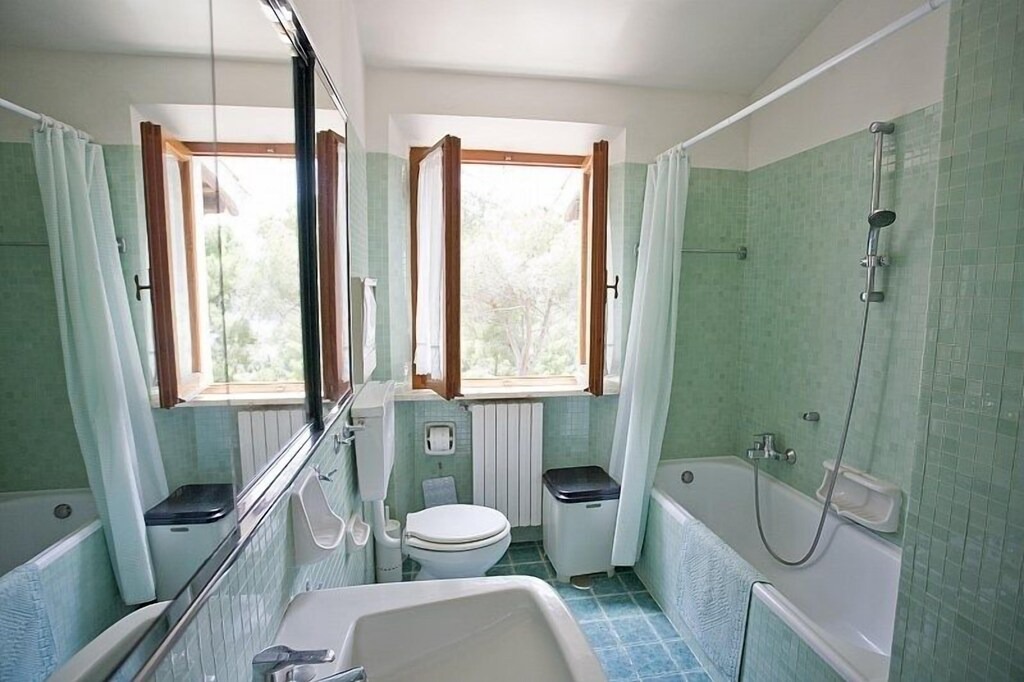 Photo of Bathroom in Scaglieri