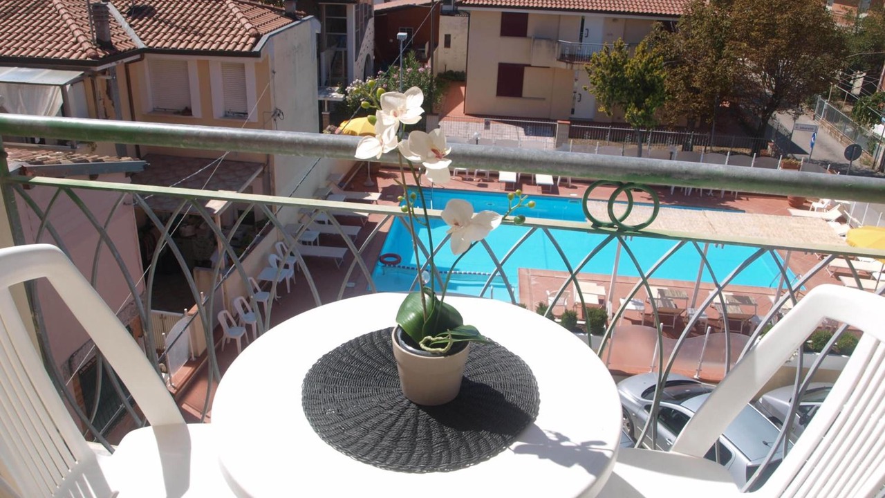 Photo of Patio Balcony in Torre Pedrera