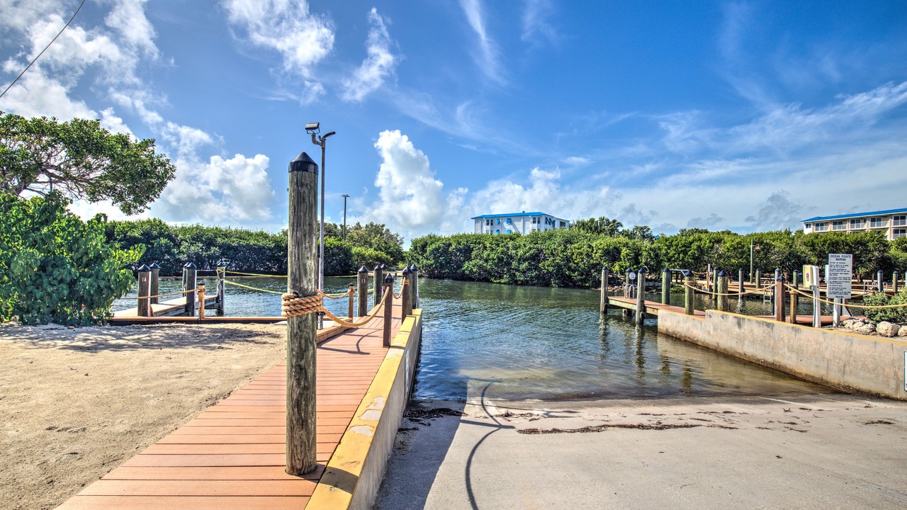 Photo of Others in Tavernier