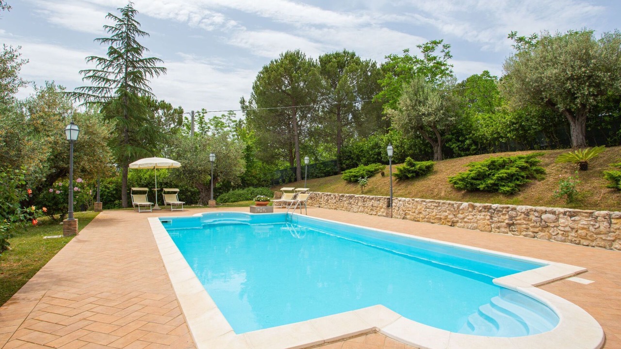 Photo of Outdoor in Penne