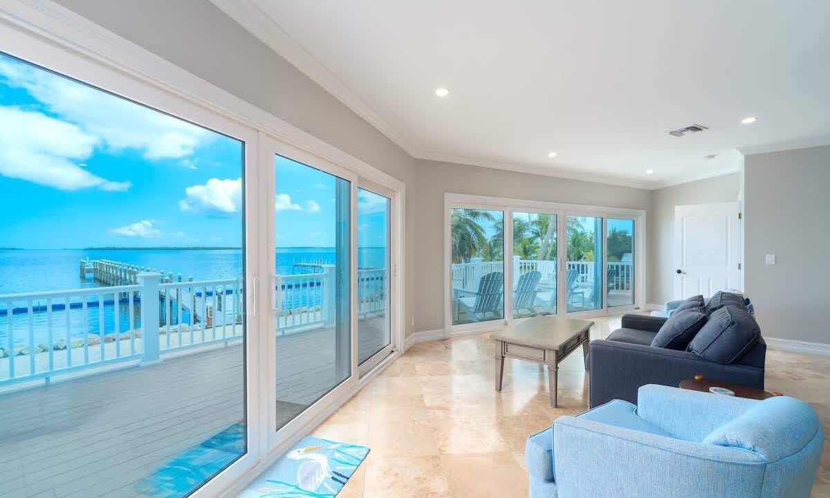 Photo of Livingroom in Coupon Bight Aquatic Preserve