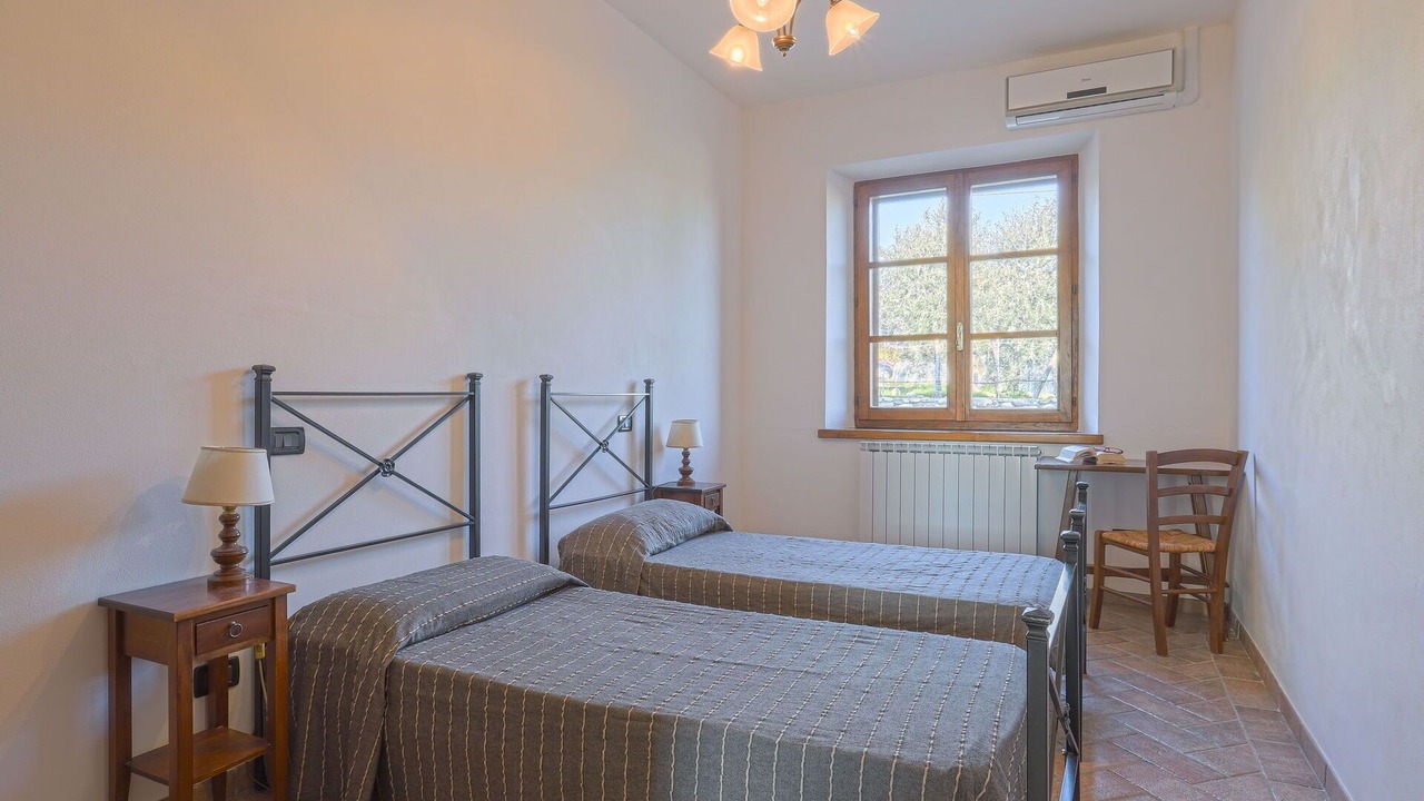 Photo of Outdoor in Cignan Bianco