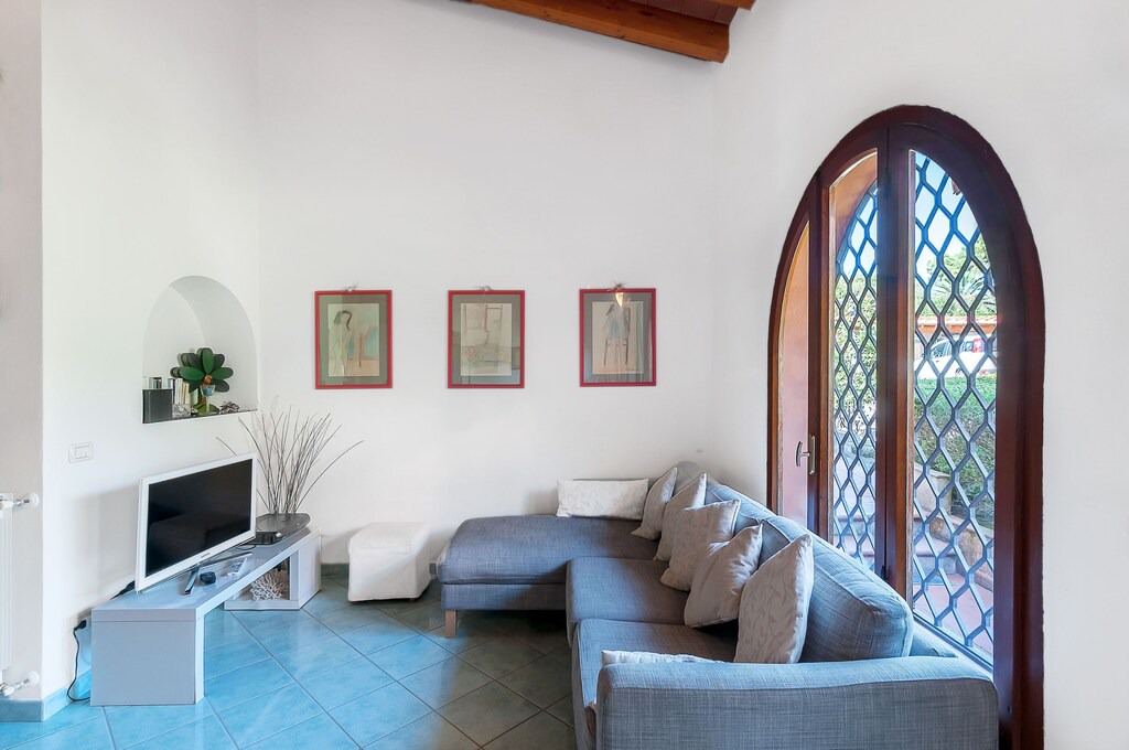 Photo of Livingroom in Procchio