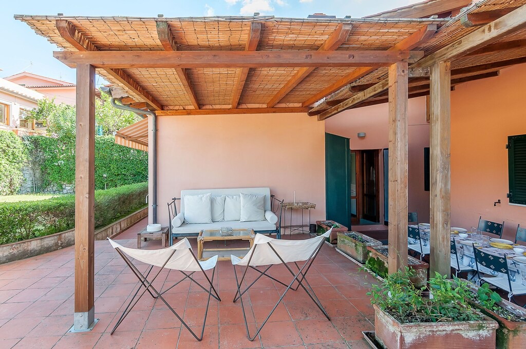 Photo of Patio Balcony in Procchio
