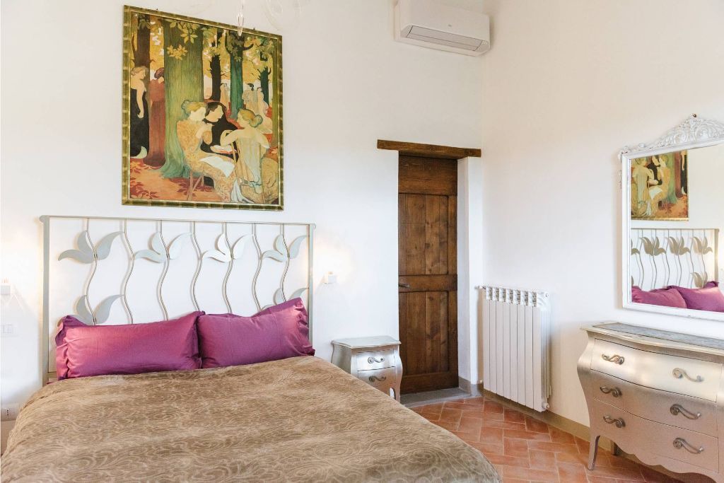 Photo of Bedroom in Castiglione del Lago