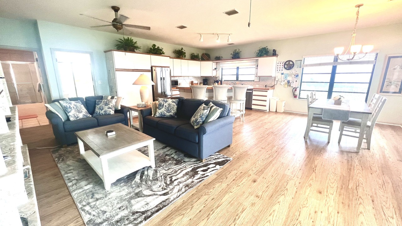 Photo of Livingroom in Big Torch Key