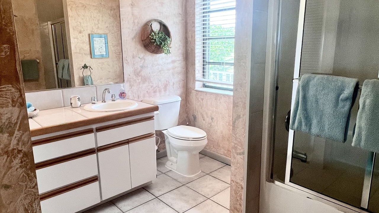 Photo of Bathroom in Big Torch Key