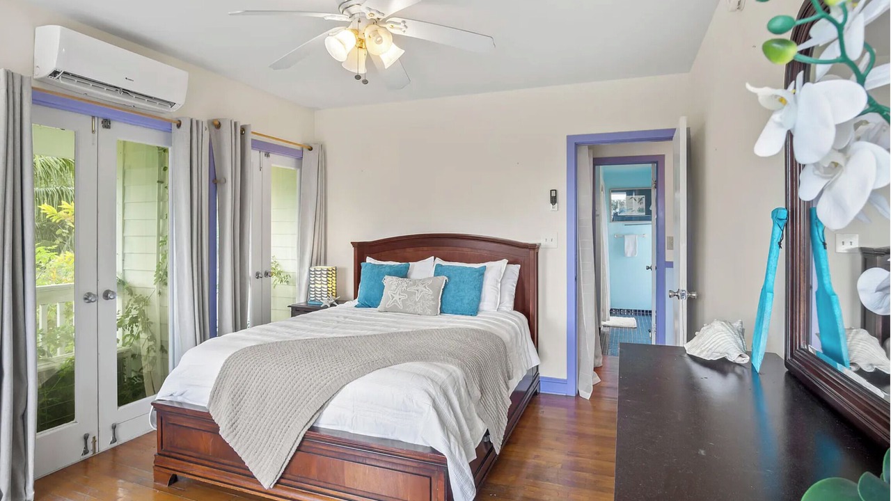Photo of Bedroom in Cudjoe Gardens