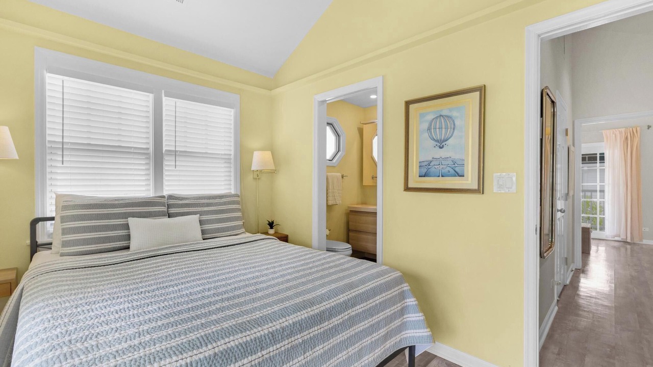 Photo of Bedroom in Bahama Village