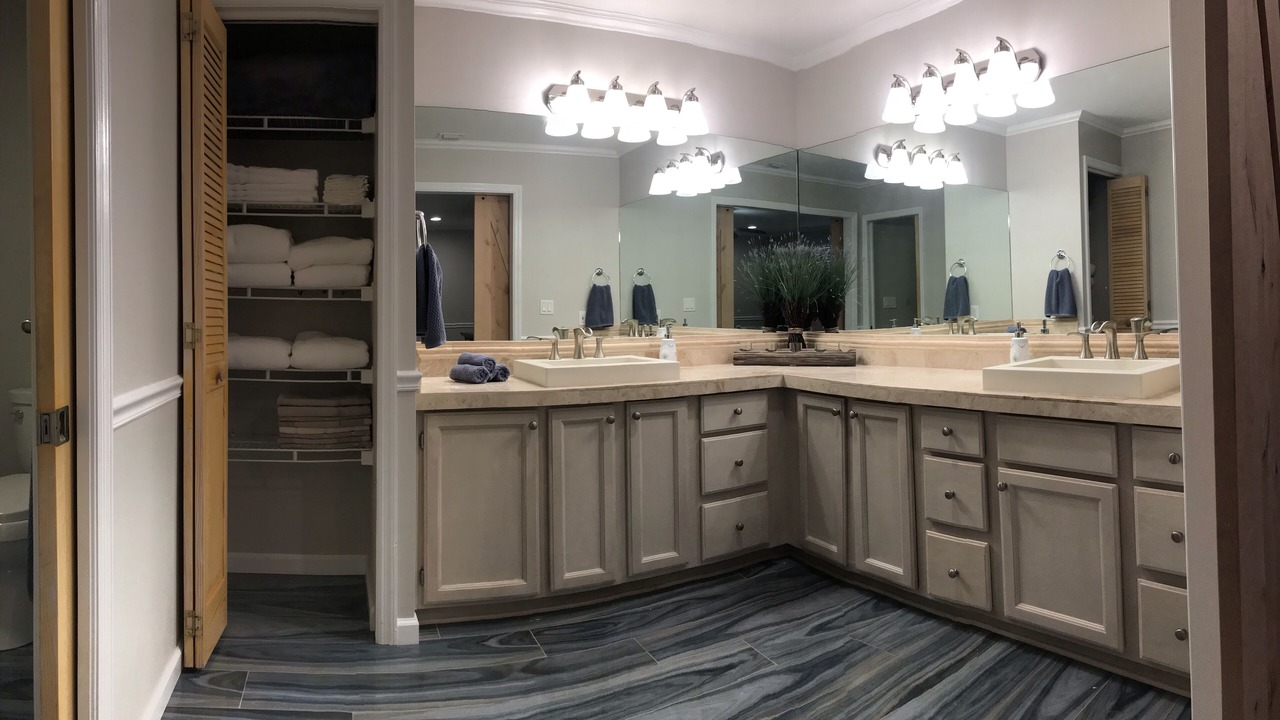 Photo of Bathroom in Big Coppitt Key