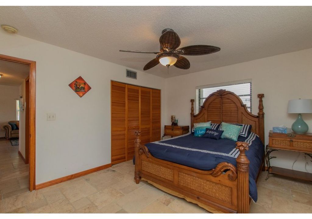 Photo of Bedroom in Twin Lakes